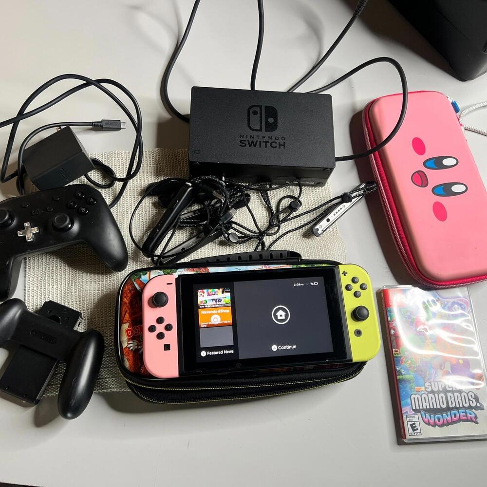 Nintendo Switch Console Pink Yellow Joy-Con Bundle Games Controllers Cases Lot‎
